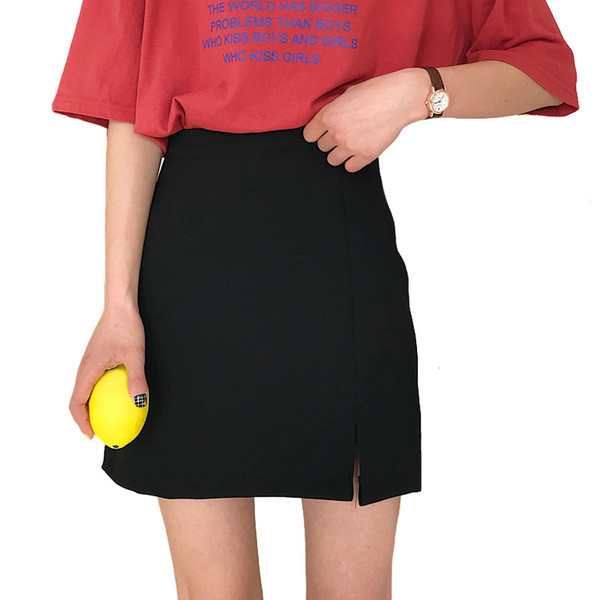 Rövid alkalmi szoknya hasítékkal, magas derékkal, bézs, barna és fekete színben