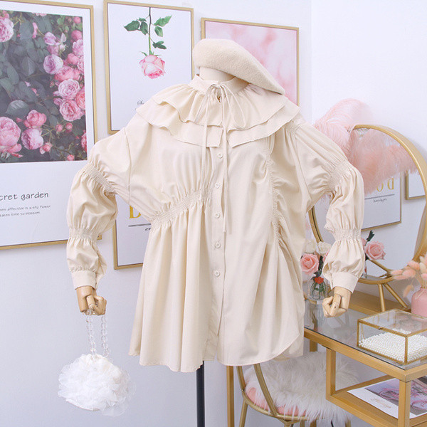 Γυναικείο πουκάμισο με χαμηλό κολάρο και κουμπιά - ευρύ σχέδιο σε λευκό, μαύρο και μπεζ χρώμα