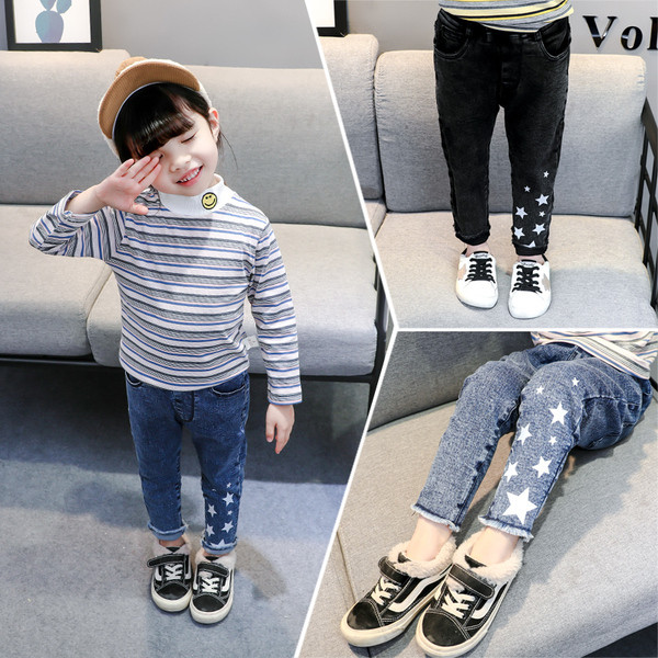 Modern, kék és fekete gyerekfarmer, rátéttel lányoknak