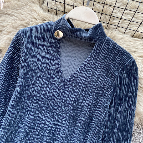 Stílusos női blúz hosszú ujjal és magas gallérral több színben