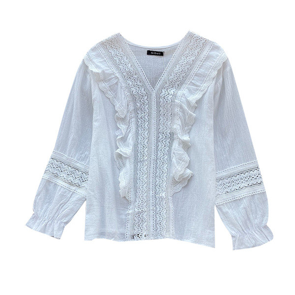 Cămașă de damă cu dantelă și decolteu spitz alb