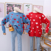 Modern női pulóver kerek nyakkivágással, hosszú ujjú szívecskékkel, kék és piros színben