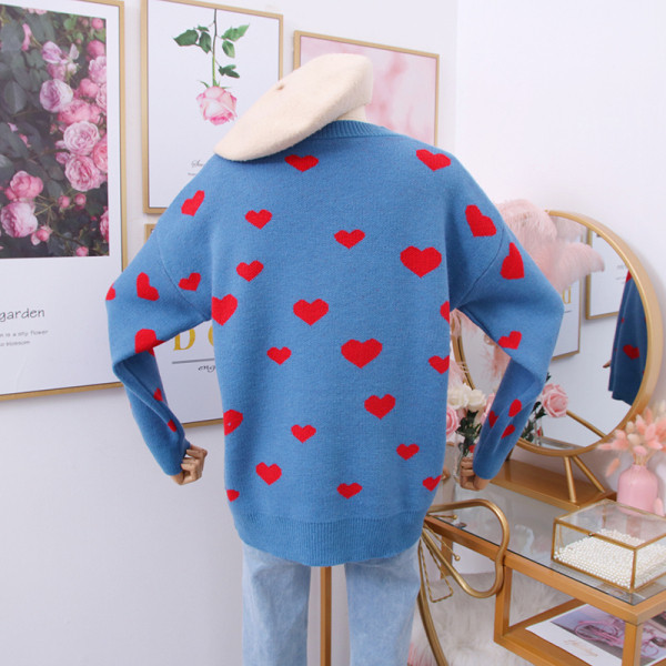 Modern női pulóver kerek nyakkivágással, hosszú ujjú szívecskékkel, kék és piros színben