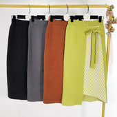 Hosszú kötött szoknya nyakkendővel több színben