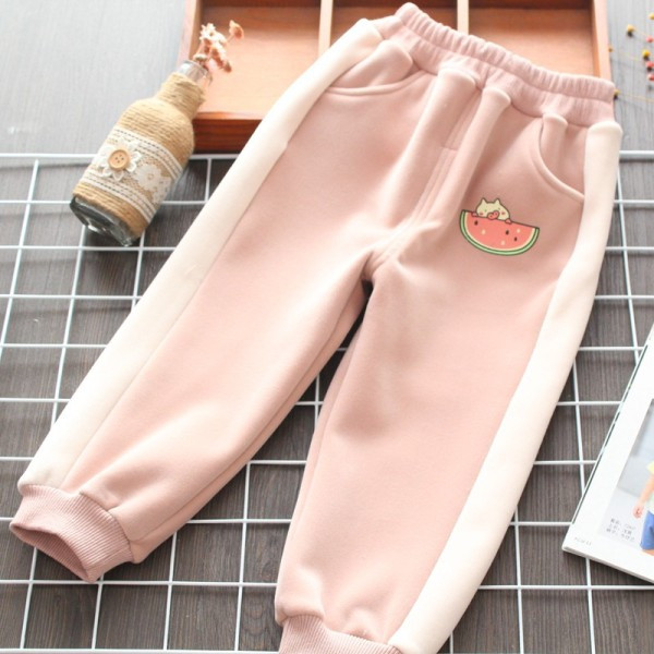 Gyermek fehérnemű új modellje rátéttel és zsebekkel négy színben lányoknak