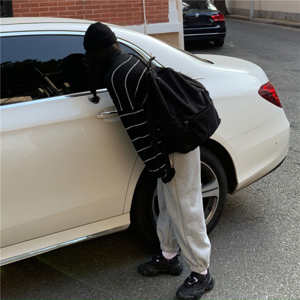 Női alkalmi pulóver széles modell magas gallérral