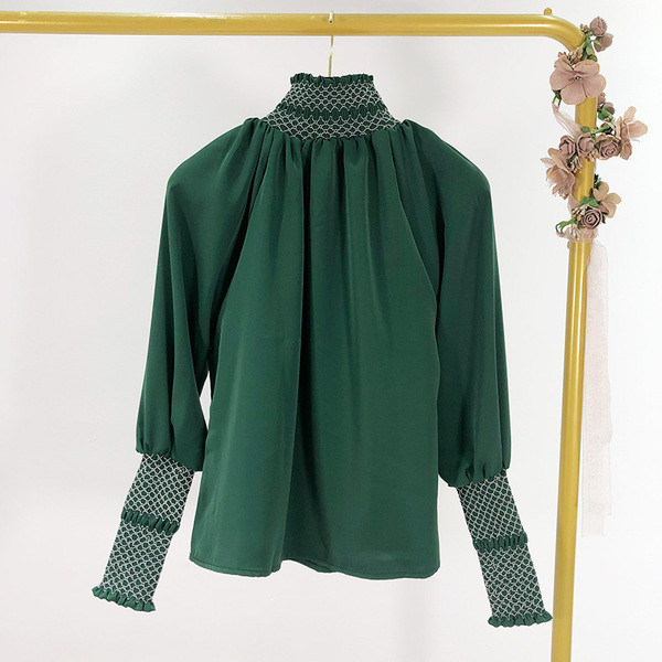 Γυναικεία casual μπλούζα με ελαστικό γιακά σε πράσινο και μπλε χρώμα