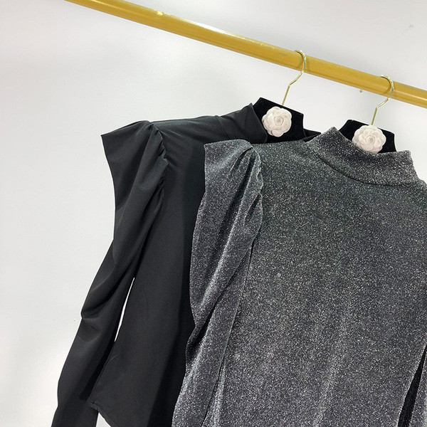 Body de dama modern cu guler polo, argintiu si negru