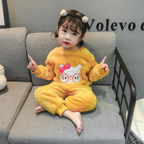 Gyerek pizsama lányoknak kétrészes rózsaszín és sárga színben, hímzéssel