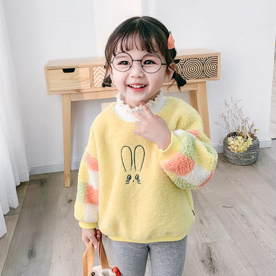 Gyermek pulóver lányoknak két színben, hímzéssel és magas gallérral