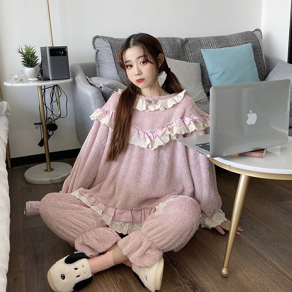 Női topik pizsama rózsaszín színben, ovális nyakkivágással