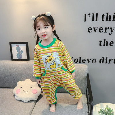 Csíkos gyerekpizsama lányoknak három színben, különböző felvitelekkel