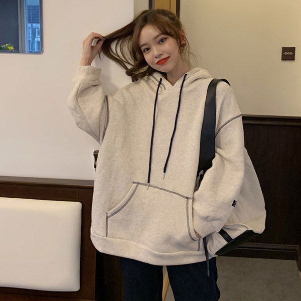 Γυναικείο αθλητικό φούτερ φαρδύ  μοντέλο με κουκούλα