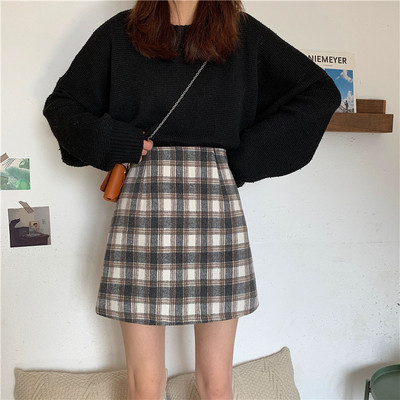 Γυναικεία μοντέρνα φούστα σε δύο χρώματα με ψηλή μέση