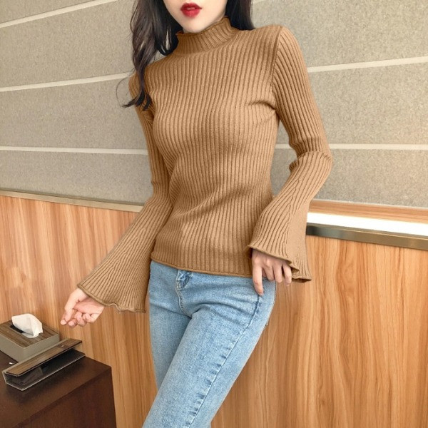 Női kötött pulóver lótusz ujjal és magas gallérral több színben