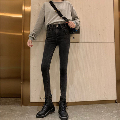 Γυναικεία κομψά σλιμ τζιν με ψηλή μέση σε μαύρο χρώμα