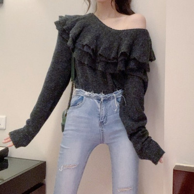 Új modellű női pulóver O-nyakkal, szürke színben