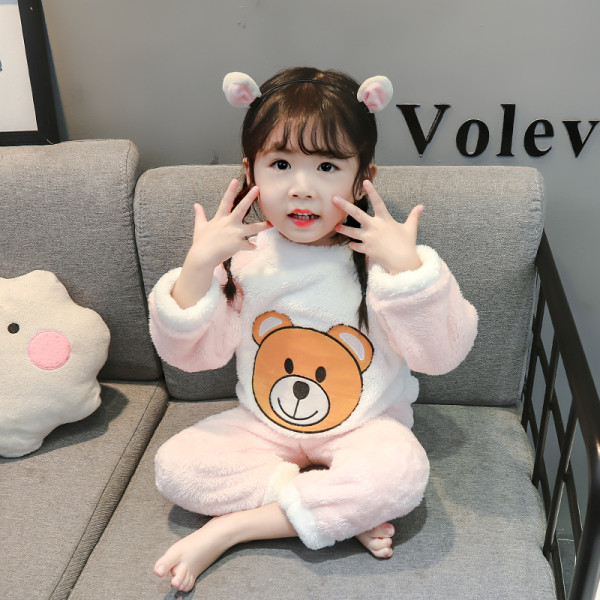 Téli gyerek pizsama lányoknak rózsaszín és sárga színben, hímzéssel