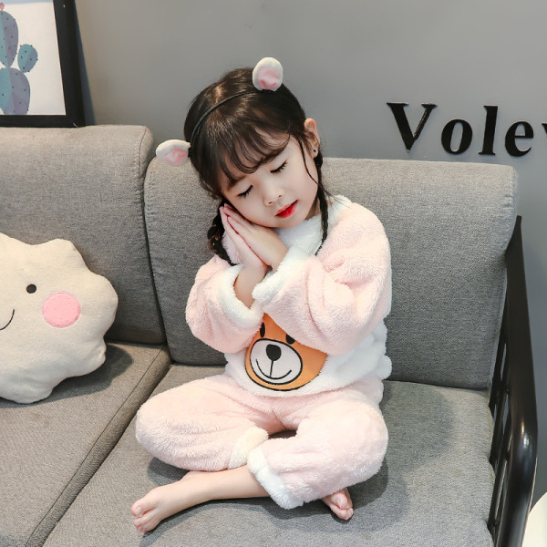 Téli gyerek pizsama lányoknak rózsaszín és sárga színben, hímzéssel