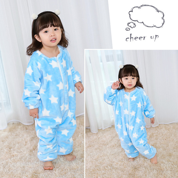 Gyerek pizsama lányoknak kék és sárga színben cipzárral és ovális nyakkivágással