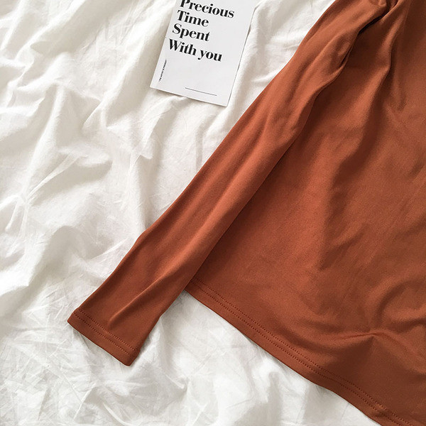 Lezser női blúz félmagas gallérral és hosszú ujjú több színben