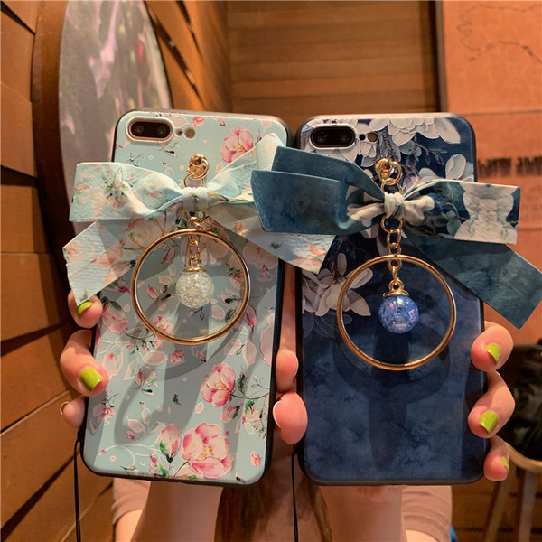 NOU Husa model cu model floral si panglica pentru Iphone 7 Plus / 8 Plus - doua modele