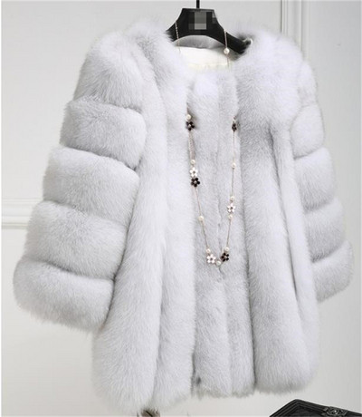 Дамско  стилно зимно пухено палто с 9/10 ръкав в няколко цвята 