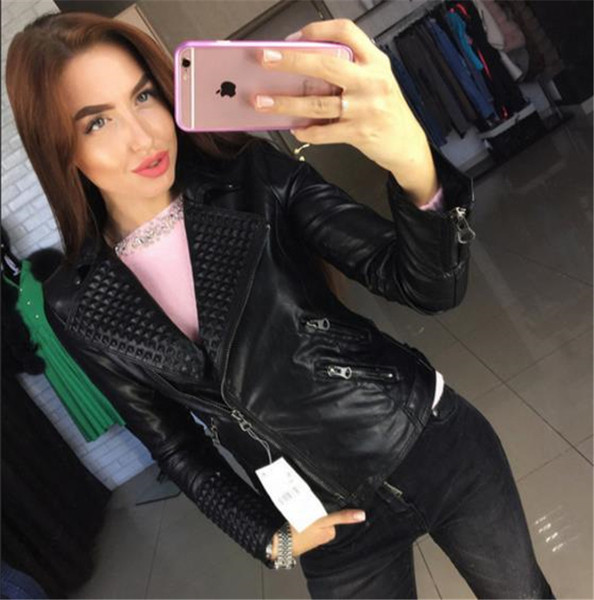 Női kabát öko bőrből, spitz nyakkivágással - többféle színben