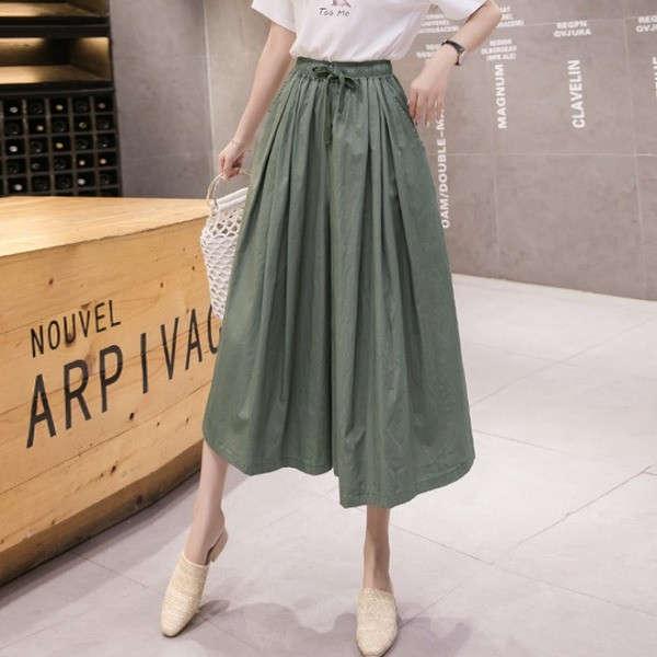 Széles szoknyanadrág elasztikus derékkal és hossza 9/10