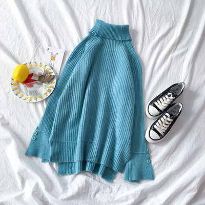 Modern női pulóver magas gallérral és gombokkal, három színben