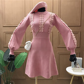 Női kötött ruha polo gallérral, csipkével és széles ujjakkal több színben