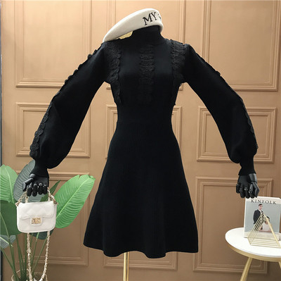 Női kötött ruha polo gallérral, csipkével és széles ujjakkal több színben