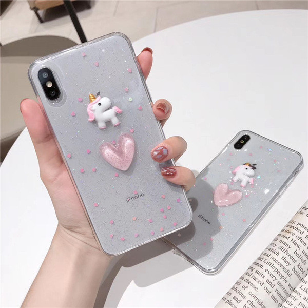 Силиконов калъф с лъскави частици и 3D елемент еднорог и сърце за Iphone X/XS