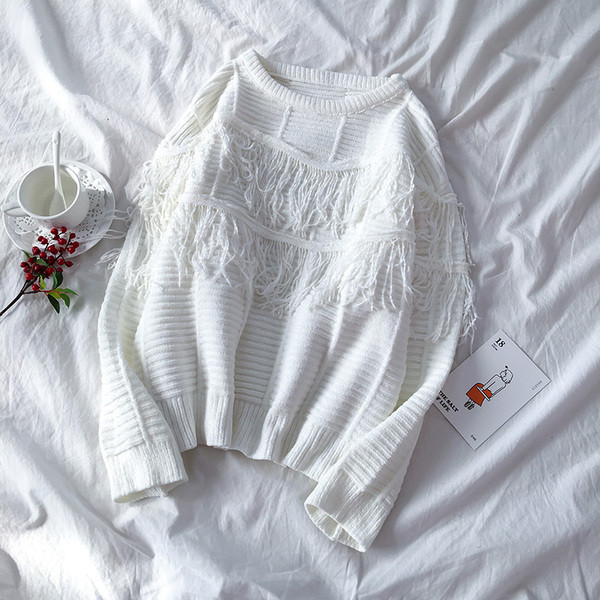 Γυναικείο πουλόβερσε τρία χρώματα με κρόσσια και οβάλ ντεκολτέ