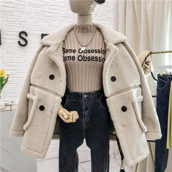 Női kabát széles modell gombokkal és zsebekkel, három színben