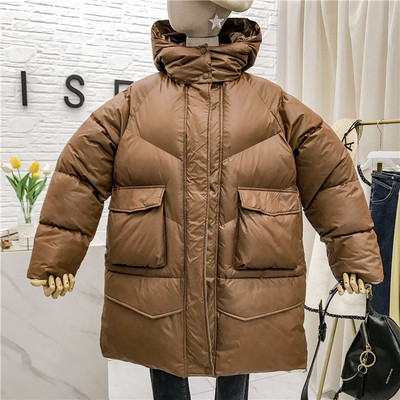 Női téli kabát kapucnival, zsebekkel és cipzárral több színben