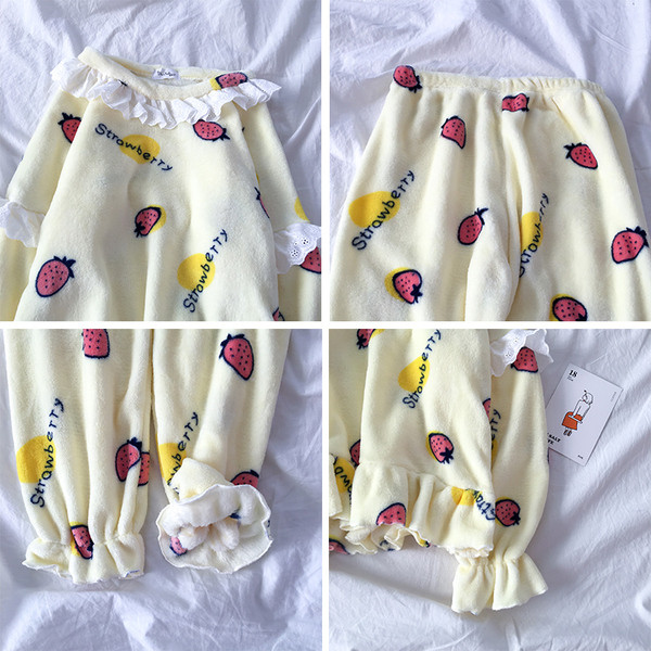 Γυναικεία πιτζάμες σε κίτρινο και μπλε χρώμα  με δαντέλα