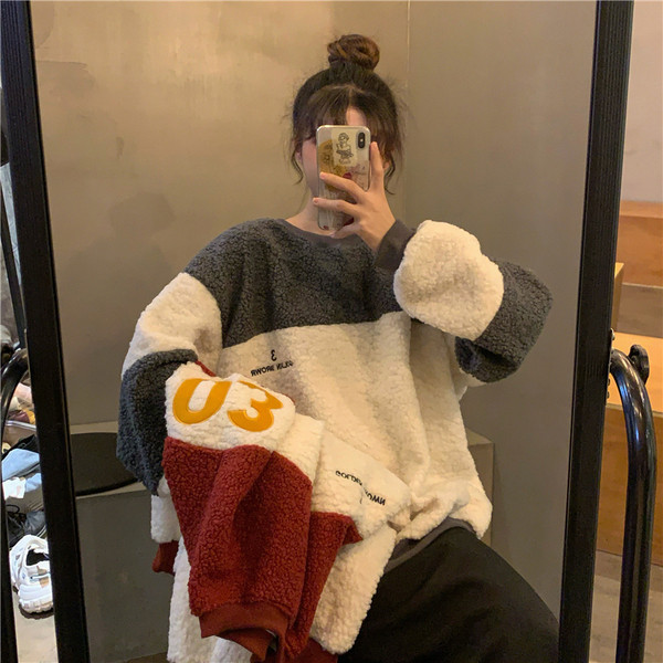 Γυναικεία casual μπλούζα  φαρδύ μοντέλο σε δύο χρώματα