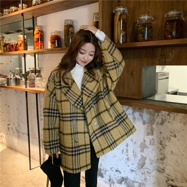 Női aktuális kockás kabát két színben