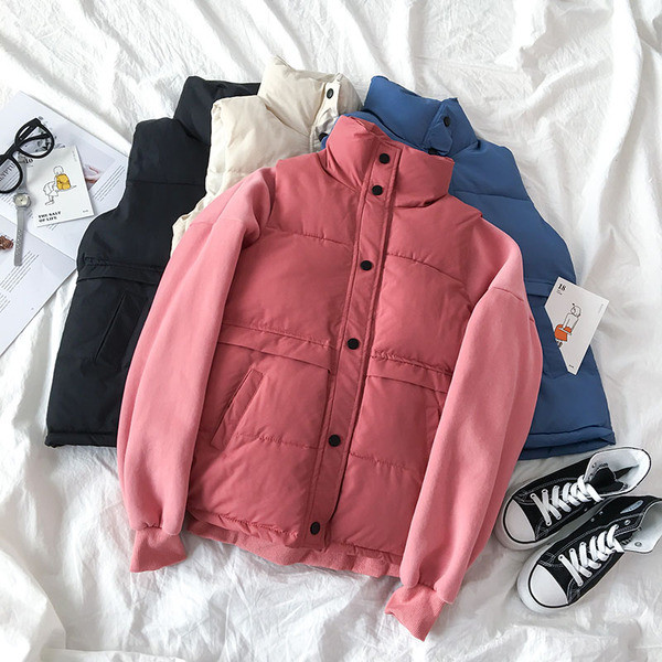 Γυναικείο γιλέκο σε τέσσερα χρώματα με ψηλό γιακά και κουμπιά