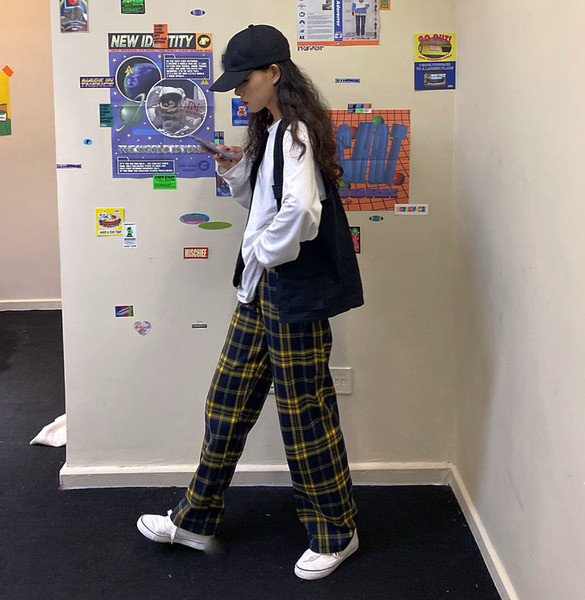 Női alkalmi kockás nadrág két színben