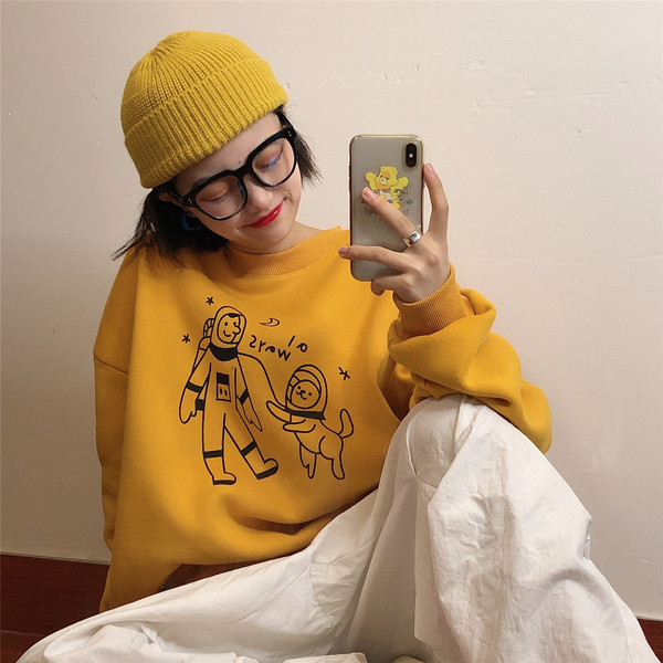 Γυναικεία casual μπλούζα σε τρία χρώματα με εφαρμογή