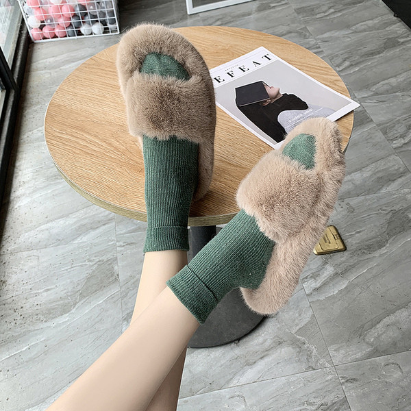 Lapos talpú női pehelypapucs több színben