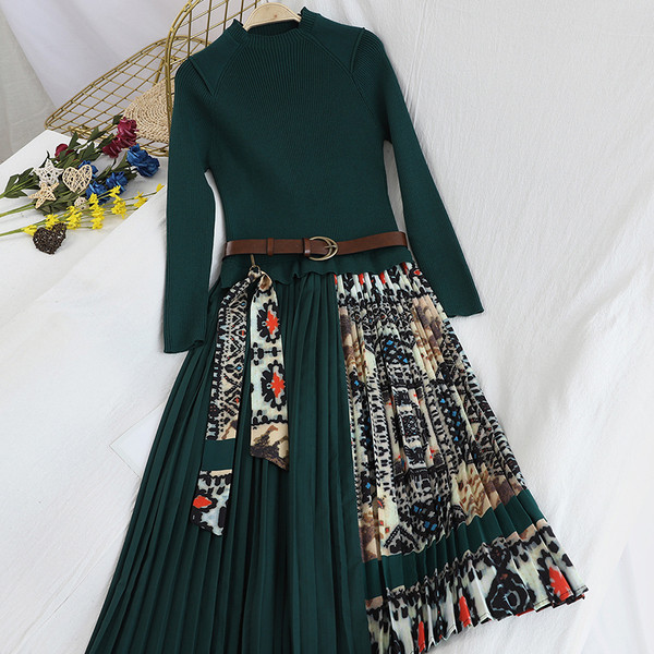 Modern női ruha több színben övvel és hosszú ujjal