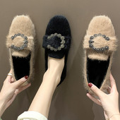 Női pehely alkalmi cipő fém csattal fekete és bézs színben - két modell