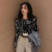 Modern női testhezálló blúz három színben mintázattal