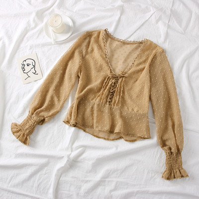 Új modell női sifon blúz spitz nyakkivágással és több színben megkötővel