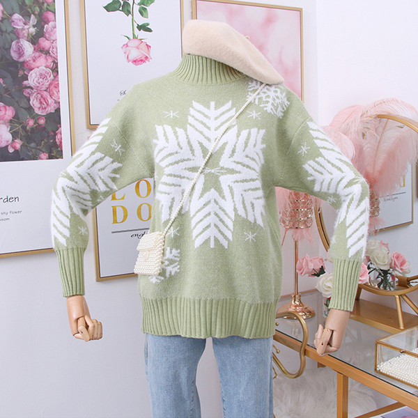 Női pulóver pólógallérral és mintával több színben