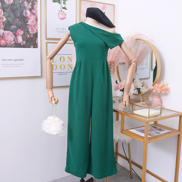 Salopeta de dama cu umerii goi - in mai multe culori