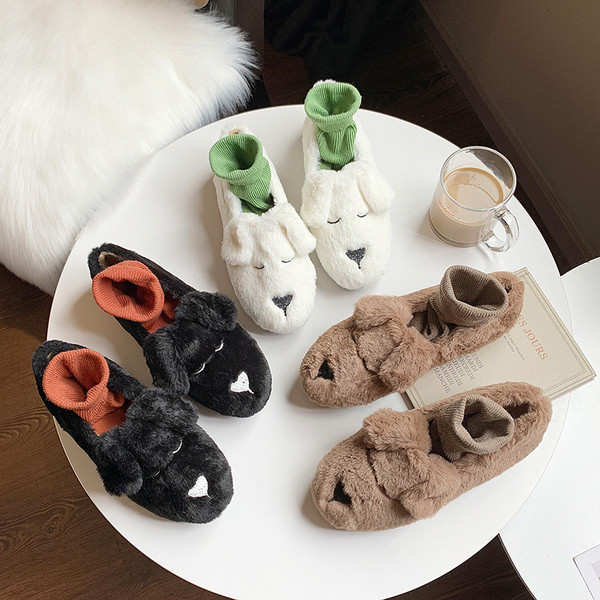 Női pehelypapucs 3D elemmel, fehér, fekete és barna színben